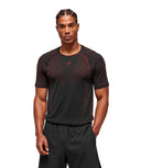 Apex Seamless T-Shirt slim fit Black/Carmine Red