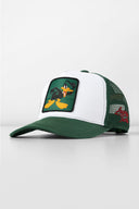 9135 - Looney Tunes Patch Trucker Hats Daffy H