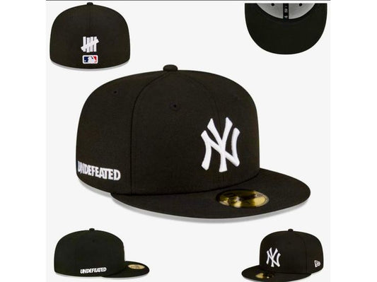 New York Yankees New Era x Undefeated 59FIFTY Fitted Hat - Black