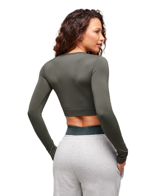 Everyday Seamless Long Sleeve Crop Top Strength Green