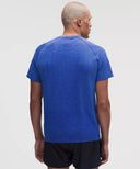 Metal Vent Tech Short-Sleeve Shirt Ocean Wave/Beach Ball Blue