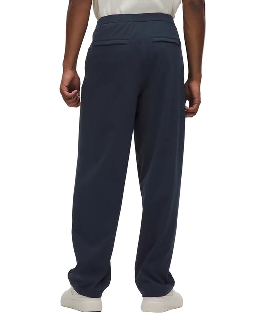 Men's Daydrift Relaxed-Fit Pleated Trouser Regular True Navy