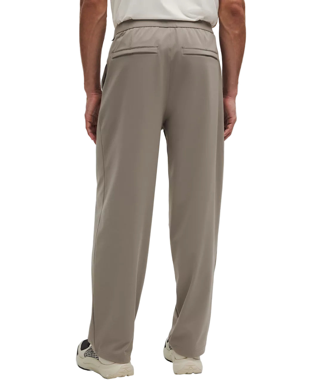 Men's Daydrift Relaxed-Fit Pleated Trouser Regular Warm Ash Grey