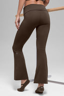 ALO Softsculpt Foldover Flare Legging (Short) Espresso