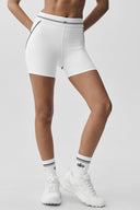 4" Airbrush High-Waist Heart Throb Short White/Black