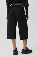 Accolade Cutoff Sweatpant Black - Unmatched Kicks-ALO