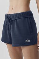 Accolade Short Navy - Unmatched Kicks-ALO
