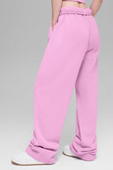 Accolade Straight Leg Sweatpant - Candy Heart Pink - Unmatched Kicks - ALO