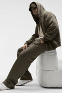 Accolade Straight Leg Sweatpant - Olive Tree - Unmatched Kicks - ALO