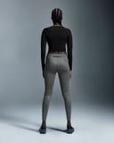 Studio Long-T Crop Black