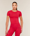 Everyday Seamless Graphic Short Sleeve Top Conditioning Red - Unmatched Kicks - GYMSHARK