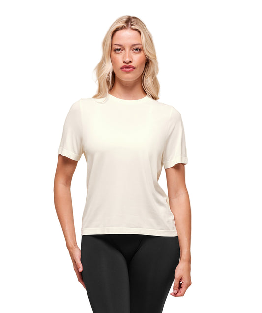 Everyday Seamless T-Shirt regular fit Soft White