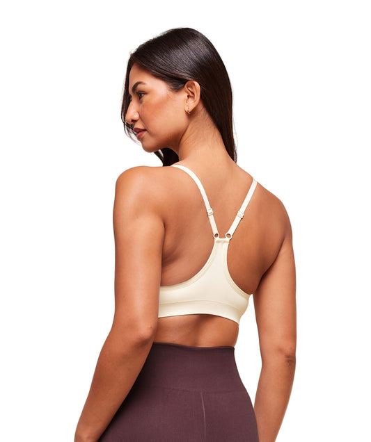 Everyday Seamless Racerback Sports Bra light support Soft White
