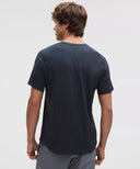 License to Train Short - Sleeve Shirt True Navy - Unmatched Kicks - LULULEMON