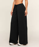 Lightweight Wide Leg Pant Tall - Unmatched Kicks - GYMSHARK