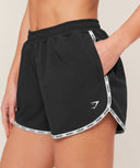 Micro Logo Shorts regular Black - Unmatched Kicks - GYMSHARK