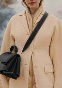 Mokki - Noir Coutures Ecrues Grainé - Unmatched Kicks - Handbags