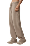 Scholar Straight Leg Sweatpant - Gravel - Unmatched Kicks - ALO