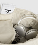 Small Everyday Gym Bag Pebble Grey - Unmatched Kicks - GYMSHARK