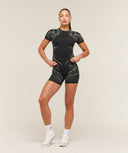 Storm Seamless Short Sleeve Top Black/Tinted White - Unmatched Kicks-GYMSHARK