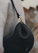 Tonca - Noir Grainé - Unmatched Kicks - Handbags