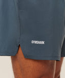 Train 5" Short slim fit Stealth Blue - Unmatched Kicks - GYMSHARK