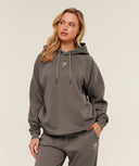 Training Oversized Fleece Hoodie - Cool Brown - Unmatched Kicks - GYMSHARK