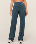 Training Straight Leg Leggings GS Stealth Blue - Unmatched Kicks - GYMSHARK