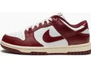 VINTAGE RED DUNK - Unmatched Kicks - Dunks
