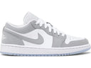 Wolf grey lows - Unmatched Kicks - Dunks